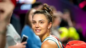 Roland Garros: Jaqueline Cristian o întâlnește pe campioana precedentelor trei ediții, Iga Swiatek