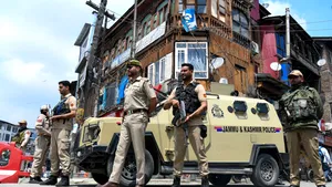 Lumea răsuflă ușurată: India și Pakistan au convenit o încetare a focului imediată
