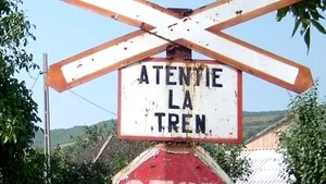 UPDATE: Thirteen Dead, Three Badly Injured In Train-Hit Van, In NE Romania