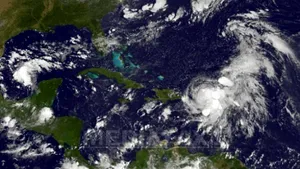 Furtuna tropicală Gabrielle aduce ploi abundente în Caraibe