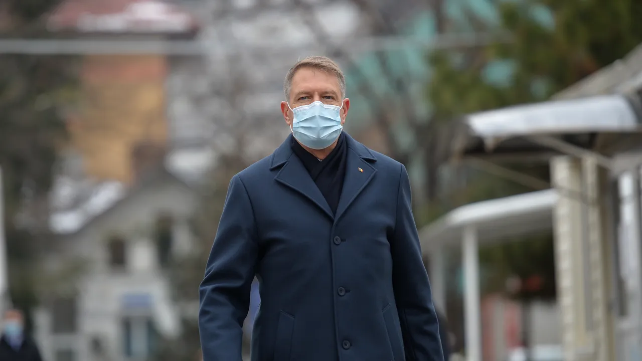 COMENTARIU Sorin Avram: Agentul constatator Iohannis şi prim-pompierul Cîţu