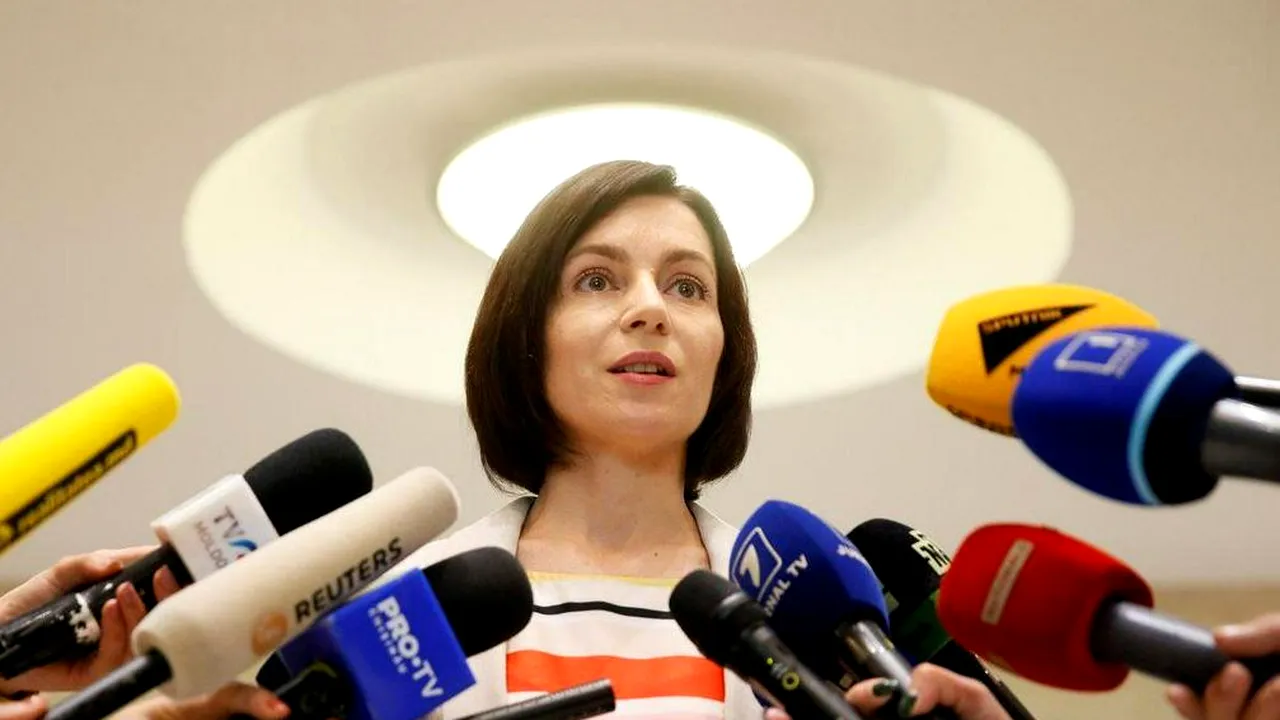 Criză politică la Chişinău. Guvernul Maia Sandu a picat în urma moţiunii de cenzură 