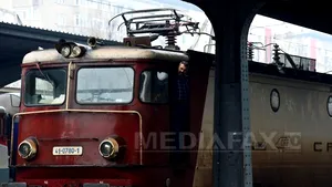 REPORTAJ: Întârzierile trenurilor şi greva CFR au pus monopol pe discuţiile de miercuri din Gara de Nord