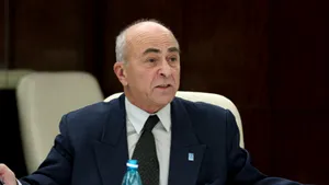 Sindicatele din educaţie ameninţă cu proteste