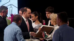 Alexandru Rogobete: România are nevoie de tineri care nu se tem să viseze mare