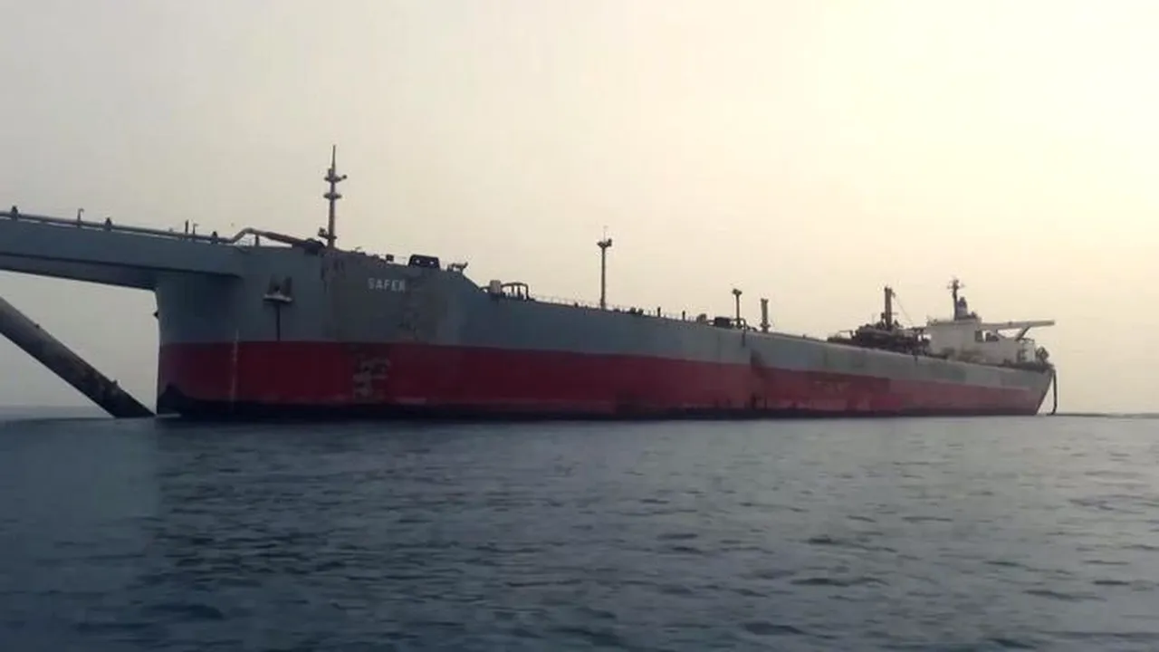 ONU avertizează că un petrolier uriaş, ancorat în Yemen, ar putea provoca o catastrofă ecologică