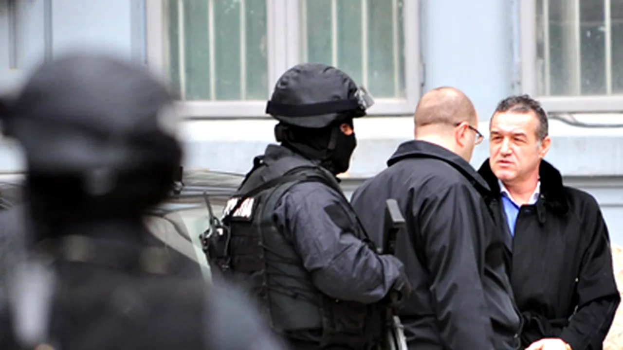 Parchetul cere arestarea lui Becali şi a altor cinci persoane