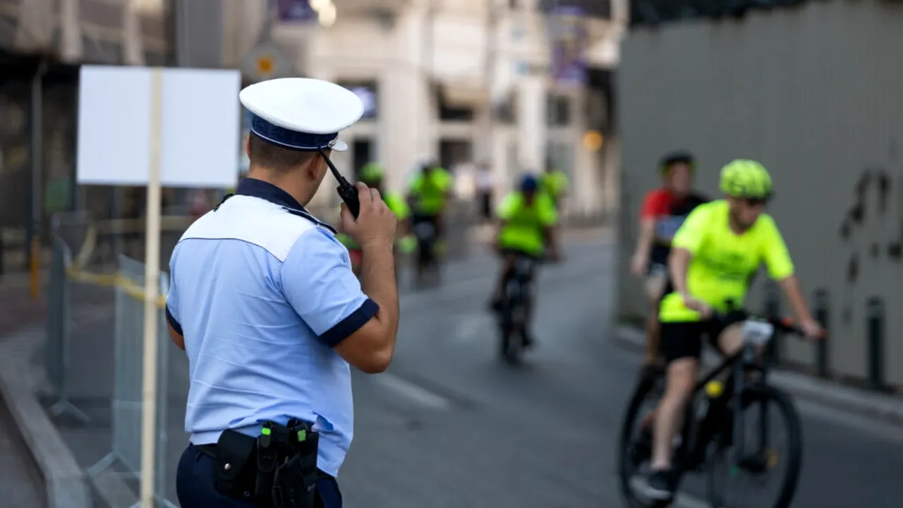 Accident în București. Un șofer de 72 de ani a lovit doi bicicliști participanți la „L’Étape Romania by Tour de France”