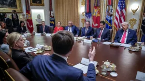 EXTERNE Președintele Trump ar putea să-și remanieze administrația pe fondul presiunilor generate de războiul din Orientul Mijlociu