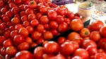 România, invadată de fructe și legume cu probleme din afara UE: peste 800 de camioane pe lună vin din Asia, multe cu nereguli fis­cale. Ce a descoperit Autoritatea Vamală Româ­nă
