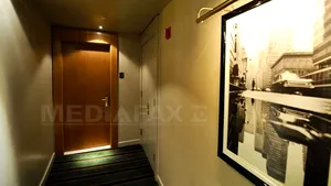 Camerista care îl acuză pe Dominique Strauss-Kahn, în centrul atenţiei după eliberarea fostului şef al FMI - VIDEO