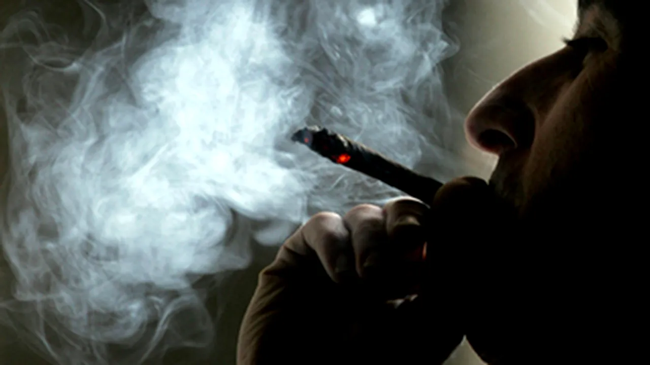 Romanians To Spend Less On Cigarettes, Alcohol, Keep Food Budget Unchanged - Poll