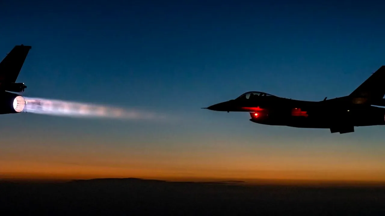 Atacurile aeriene turceşti au distrus 89 de ţinte ale militanţilor kurzi în Siria şi Irak