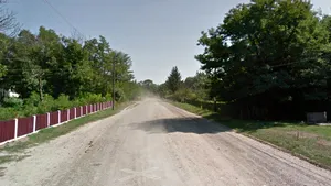 Singurul drum naţional de pâmânt din România nu va fi asfaltat nici în 2015