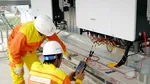 Cetățenii care doresc să instaleze baterii de stocare a energiei au la dispoziție un ghid