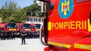 România trimite 40 de pompieri în Franța pentru stingerea incendiilor de pădure
