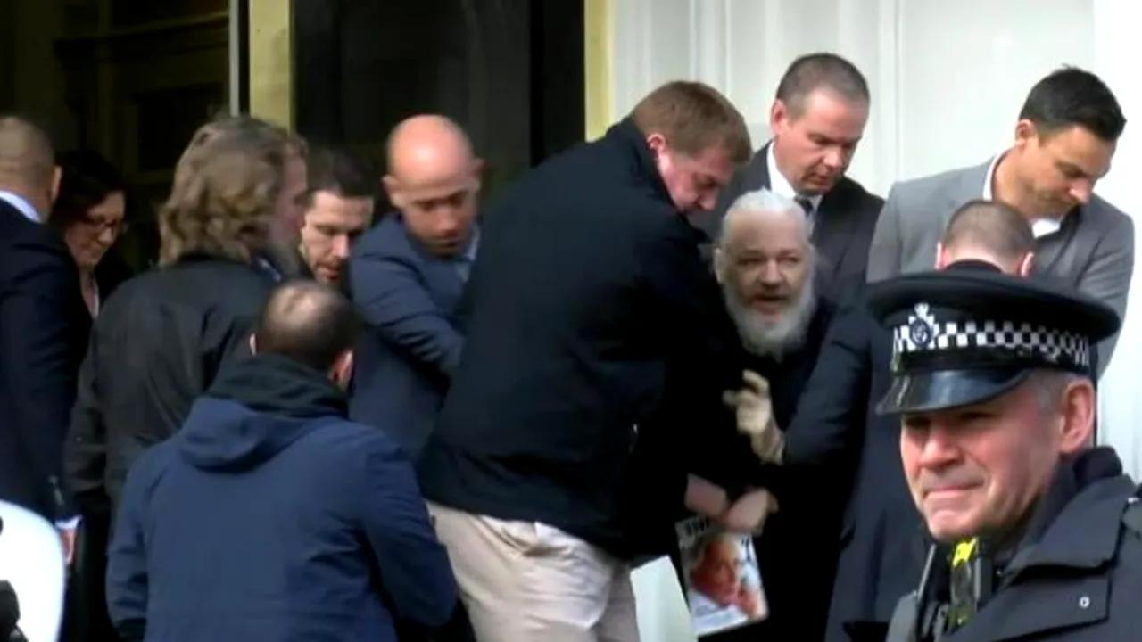 Bloomberg: Julian Assange, întemniţat într-un penitenciar cunoscut drept închisoarea 
