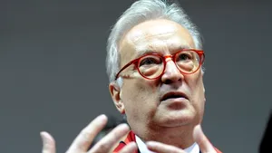 Swoboda sugerează că Adrian Severin ar trebui să demisioneze din PE