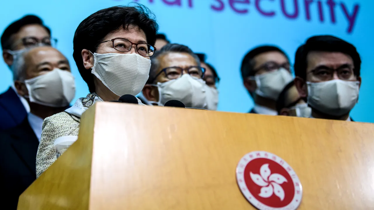  Liderul din Hong Kong respinge criticile privind controversatul proiect legislativ elaborat de China