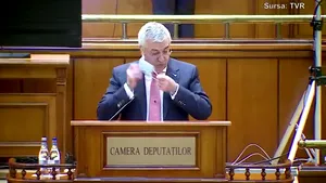 VIDEO Tăriceanu „profită” primul de excepţii şi îşi dă jos masca de la gură 