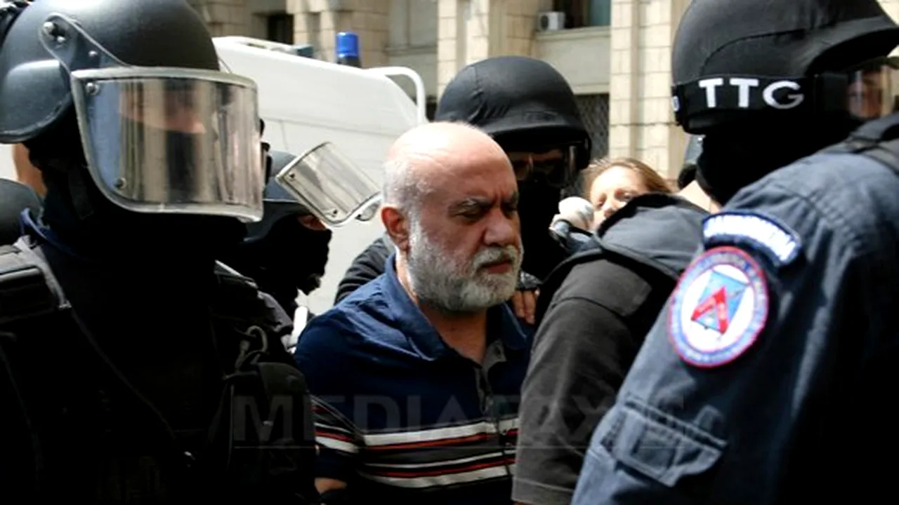Omar Hayssam a fost ARESTAT PREVENTIV în dosarul de înşelăciune şi delapidare. Audierea sirianului la DIICOT s-a încheiat