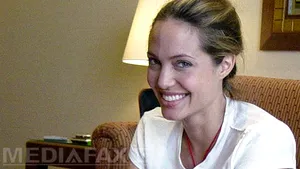 Angelina Jolie, subiectul unui pictorial intim realizat de Brad Pitt - FOTO