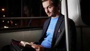 Victor Miron vrea să schimbe lumea cu pana, nu cu spada. Cum a iniţiat clujeanul campanii de lectură