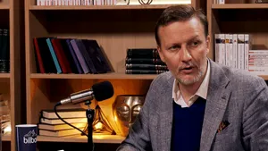 Adrian Buga, despre momentul exilării Regelui Mihai I de către Ion Iliescu: A fost întors ca un câine, cu arma aproape pusă în piept