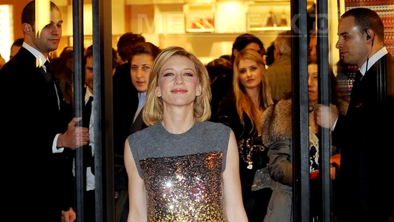 Frumuseţe naturală: Cum arată Cate Blanchett la 42 de ani, fără Photoshop - FOTO