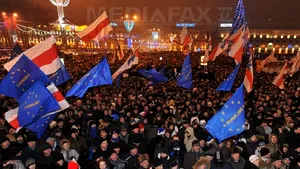 Sute de manifestanţi belaruşi, reţinuţi în timpul protestelor de la Minsk