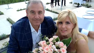 Elena Udrea a postat pe Facebook o fotografie alături de soţul său