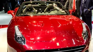 Un Ferrari California Turbo, testat în Munţii Carpaţi, în show-ul 