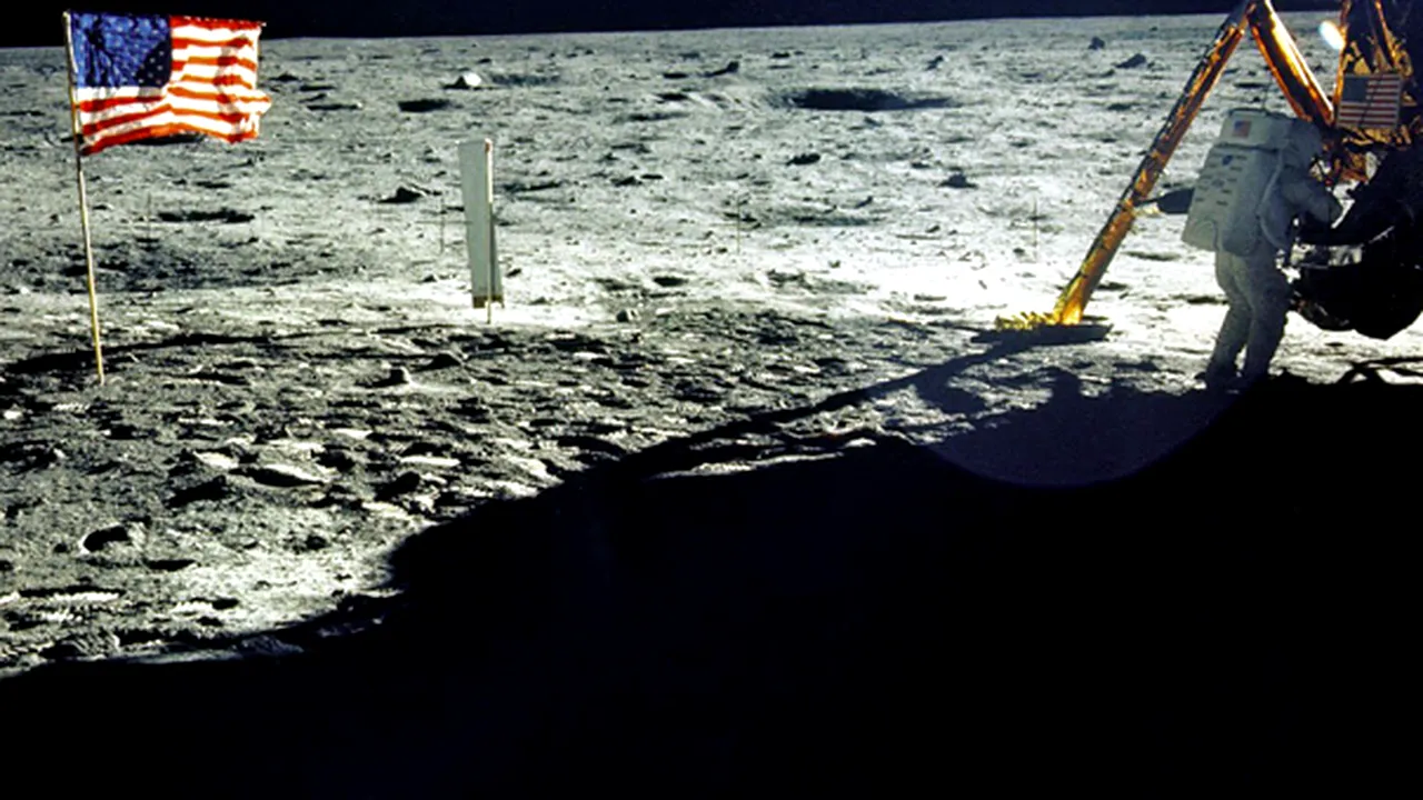 Casa Albă nu mai are bani pentru a trimite astronauţi pe Lună până în 2020
