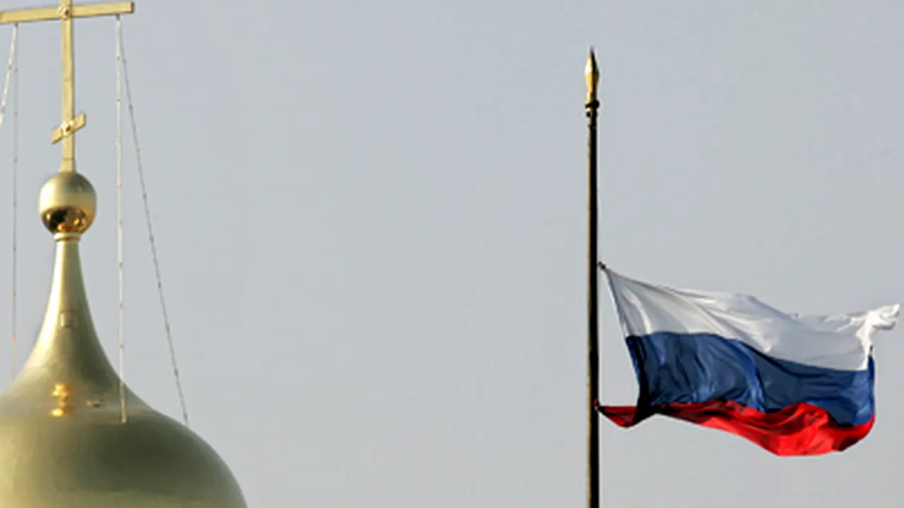 Etnici ruşi din R. Moldova şi Ucraina vor cetăţenie rusă în condiţii preferenţiale