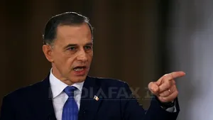 Geoană evită să spună dacă revine la BPN PSD: Îmi fac datoria ca preşedinte de Senat şi pesedist