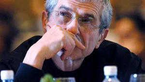 Claude Lelouch se reîntoarce la temele de la începutul carierei sale, cu 