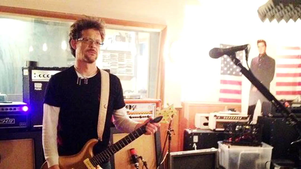 Jason Newsted, fostul basist al trupei Metallica, s-a căsătorit