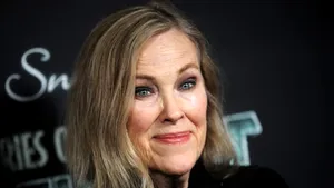 O embolie pulmonară, cauza morții actriței Catherine O'Hara