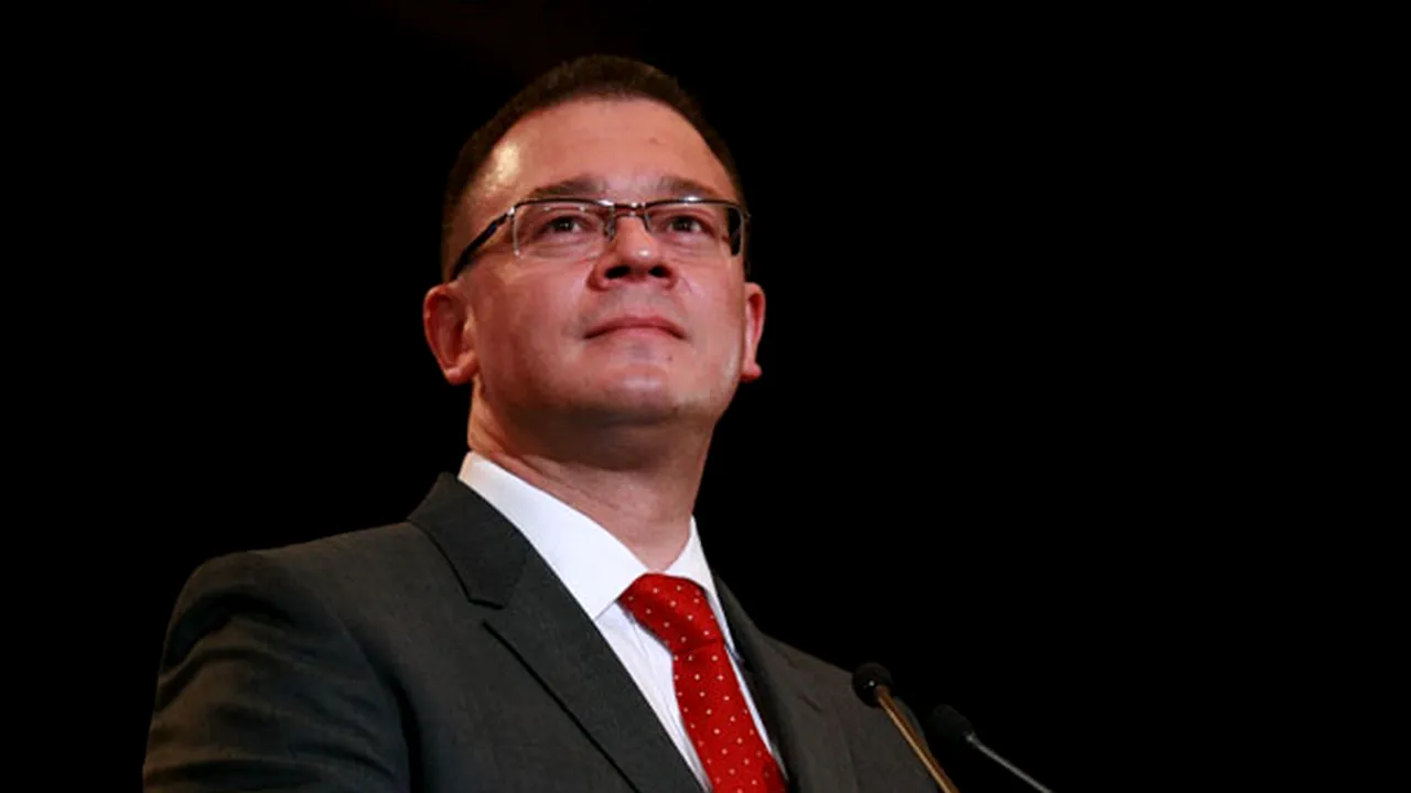 Ungureanu: Am primit peste 3.000 de mailuri după anunţul de constituire a iniţiativei civice 