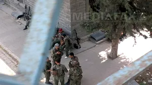 Siria denunţă decizia UE de anulare a embargoului privind livrările de arme destinate insurgenţilor