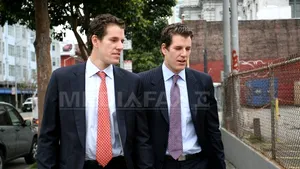 Facebook: Gemenii Winklevoss au anulat recursul contra lui Mark Zuckerberg