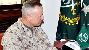 Comandantul american al forţelor NATO în Afganistan, implicat în scandalul Petraeus 