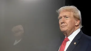 Donald Trump a finanţat campaniile de alegere a Kamalei Harris pentru funcţia de procuror general în California