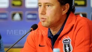 Reghecampf: Câştig la Steaua cât aş putea câştiga la o echipă mare din Rusia