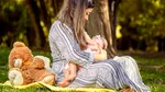 Studiu: Bebelușii alăptați în primele 6 luni au un risc mai mic de a dezvolta ADHD