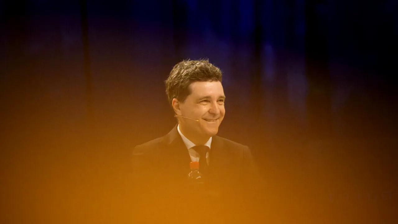 AUR îl acuză pe Nicuşor Dan că refuză dezbaterile electorale