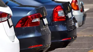 Taxele pe locurile de parcare din Bucureşti s-au mărit. Care este cea mai scumpă zonă din Capitală