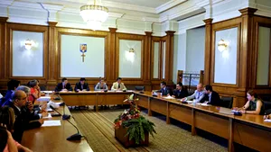 PSD către PDL: Ministrul Ridzi a vândut pufuleţi şi eugenii