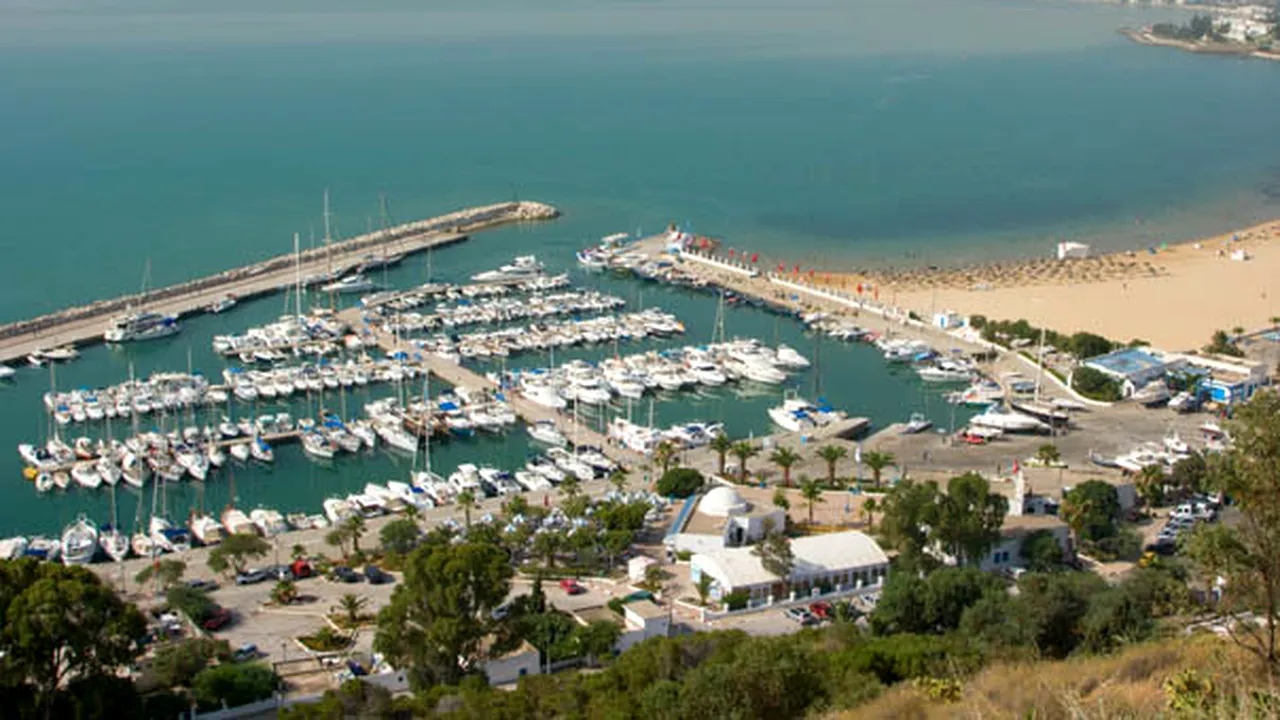 Tunisia speră să atragă 50.000 de turişti din România în următorii trei ani