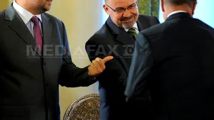 Băsescu: UDMR blochează reformarea statului şi din teamă nu promovează Legea sănătăţii